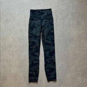 LULULEMON Wunder Under Green Camo Leggings - 25” - size 0